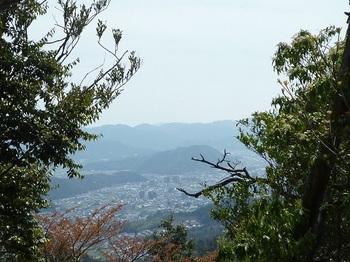 P1090037　ピークから南面の展望(姫山）.JPG